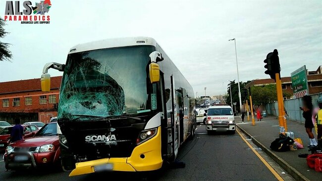 'Total carnage': Durban paramedics describe 'horrific scene' of accident in which 2 women died