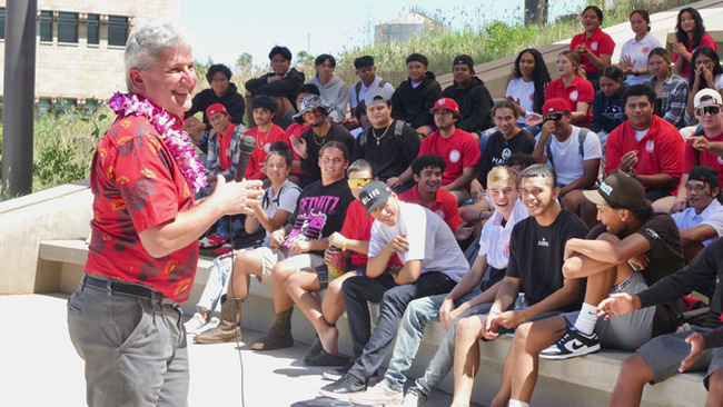UH offers full scholarships to Lāhainalunā High School Class of 2024