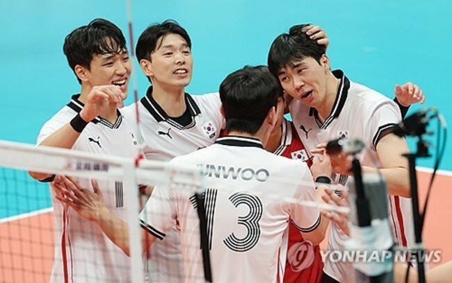 (Asiad) S. Korea stunned by India to begin men's volleyball tournament