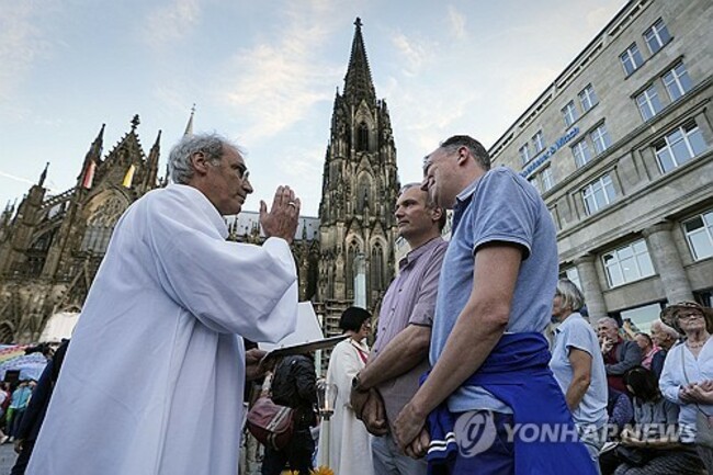 Germany Catholics Same Sex Blessings