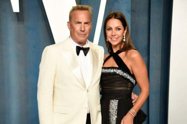 Kevin Costner, wife Christine Baumgartner reach divorce settlement