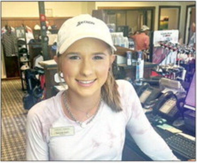 Dupre receives scholarship from Tapatio Springs