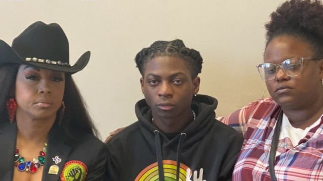 Black high school student suspended in Texas because of dreadlocks files lawsuit