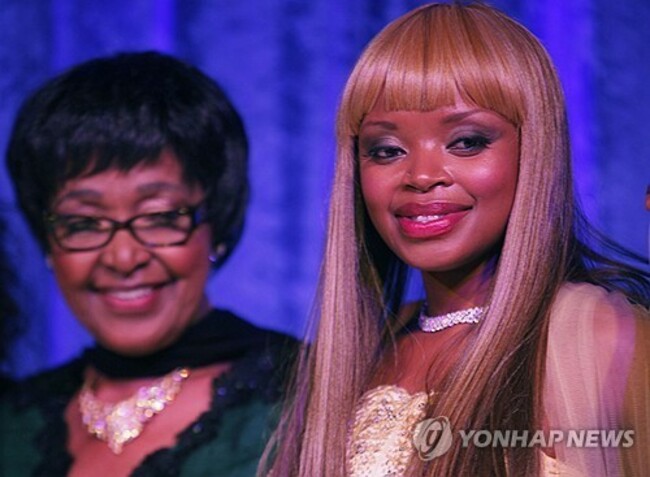 South Africa Obit Zoleka Mandela