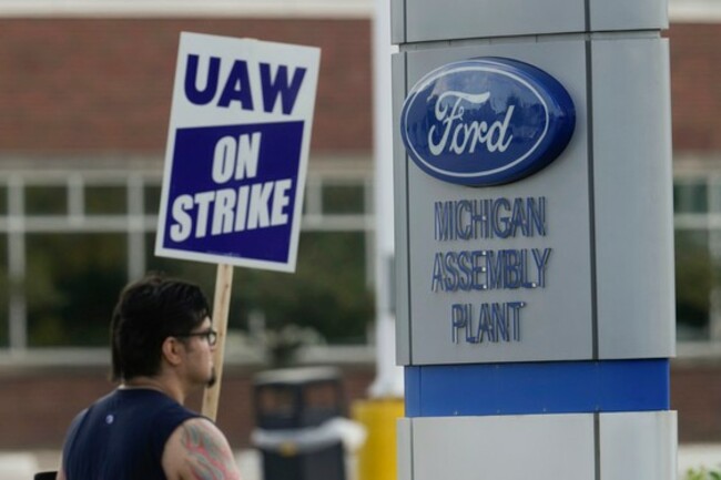 Korean battery makers on alert as Ford pauses CATL plant