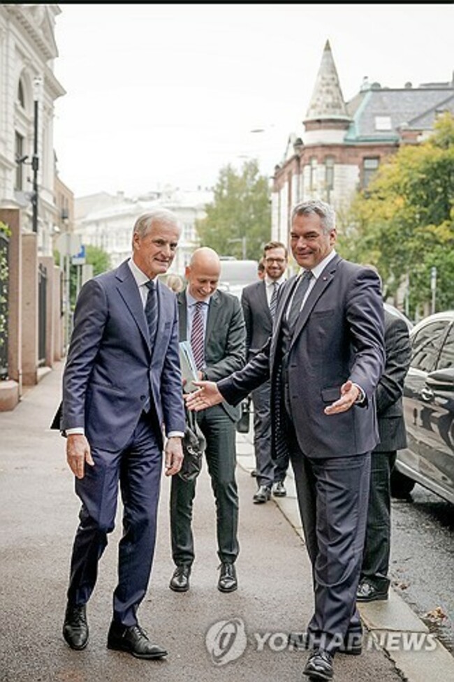 NORWAY AUSTRIA DIPLOMACY