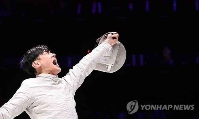 (Asiad) Veteran fencer Gu Bon-gil still hungry for more gold medal at Asian Games