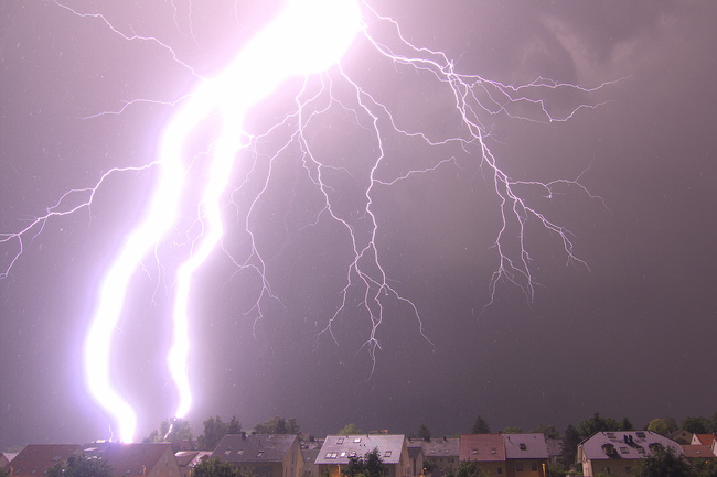 Researchers Uncover Cause of Earth's Most Powerful Lightning