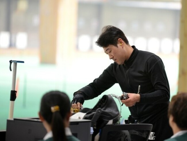 (Asiad) S. Korea grabs bronze in men's team rifle shooting