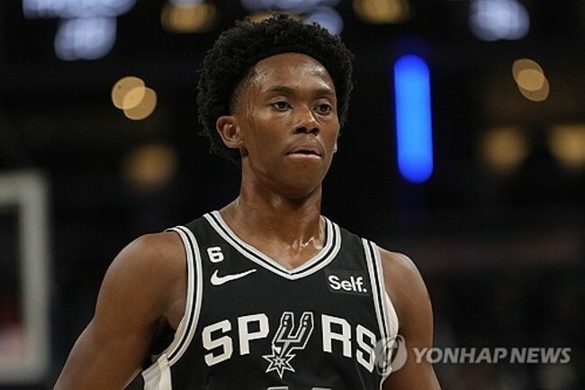 Joshua Primo Suspended Basketball