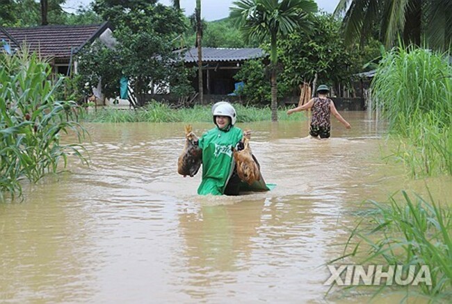 VIETNAM-NGHE AN-FLOOD