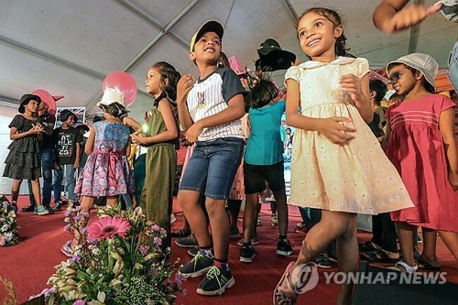 SRI LANKA CHILDRENS DAY
