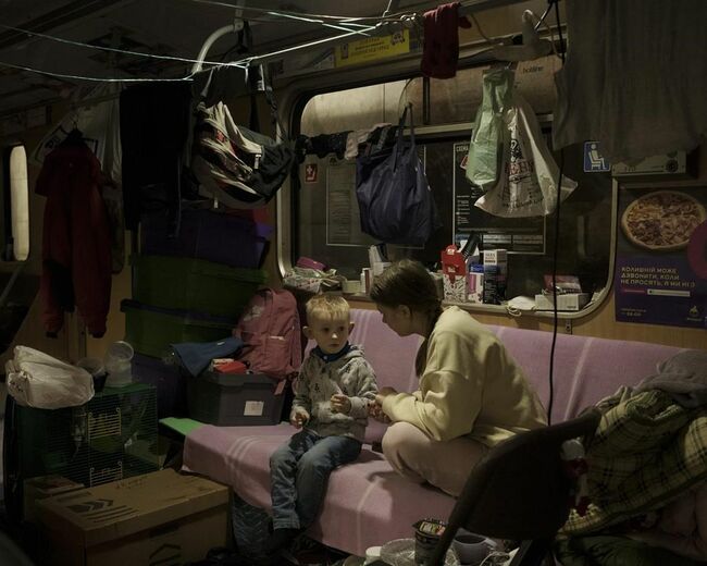 AP PHOTOS: Day 30: In Ukraine war, subway cars become home
