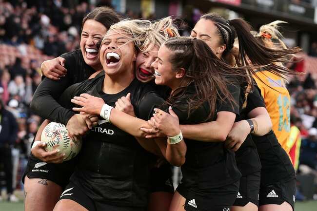 A Tale of Two Ferns in One City