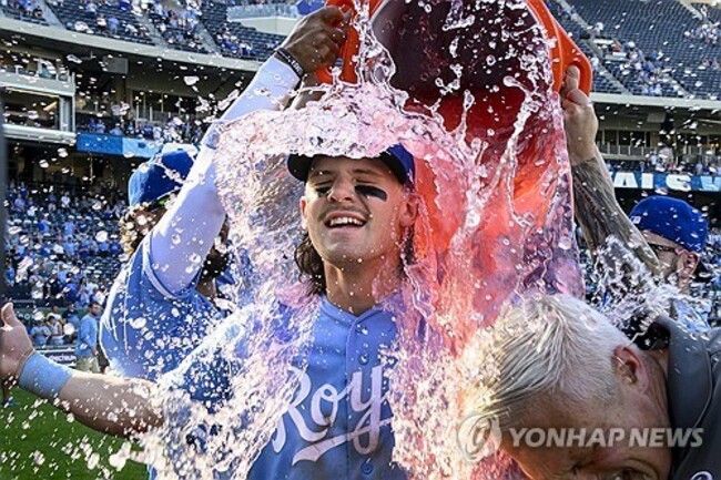 CORRECTION Yankees Royals Baseball