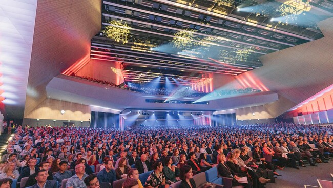 EPFL Master's students join ranks of alumni