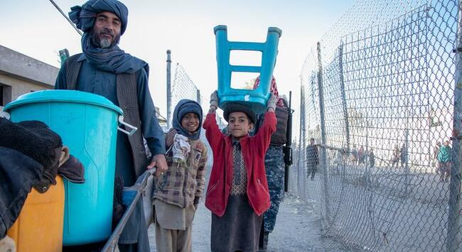 UN Urges Pakistan to Safeguard Afghan Refugees