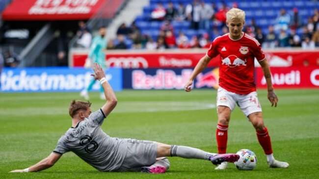 Quioto, Camacho score late as CF Montreal rallies past Red Bulls