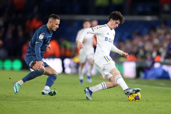 Liverpool legend expresses doubt over £40m Leeds United transfer claim