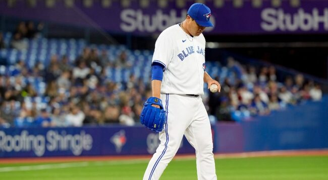 Blue Jays' Ryu reports left forearm soreness after start vs. A's