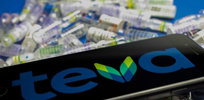 FDA delays approval for Teva schizophrenia drug