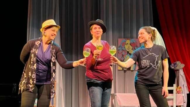 Yellowknife theatre group sponsors first show since pandemic shutdown