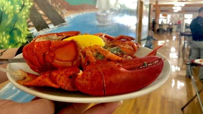 Move toward larger lobster raises marketing questions