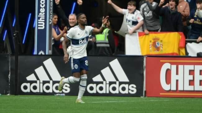 Ricketts' late winner lifts Whitecaps to victory over Toronto FC