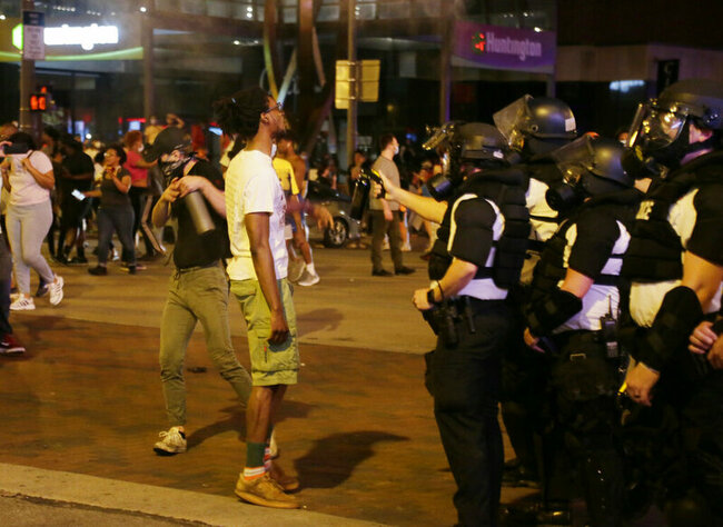 Judge orders Columbus police to alter tactics for protests