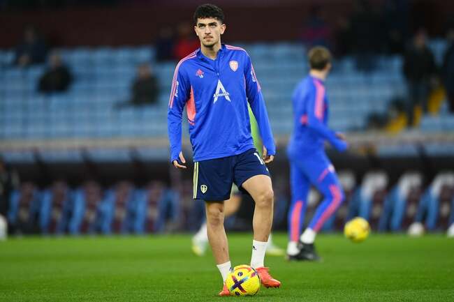 Manager sets target for Leeds United loanee with 'loads to work on' after promising debut