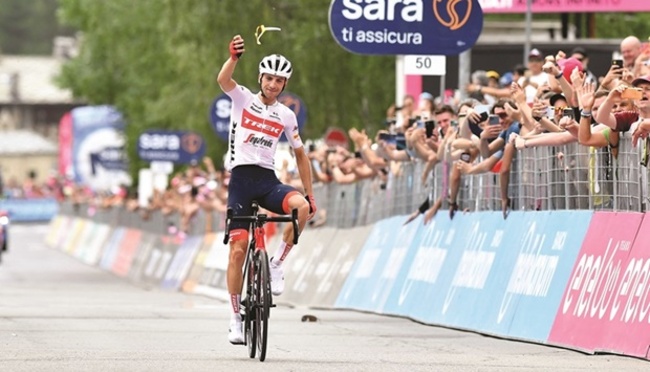 Ciccone soloes to Giro 15th stage win in style