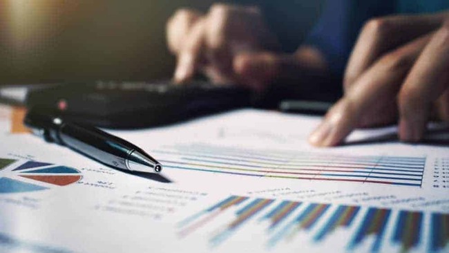 3 Top Canadian Stocks to Buy Ahead of Their Earnings