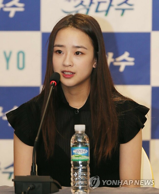 Former rhythmic gymnast Son Yeon-jae to wed in August