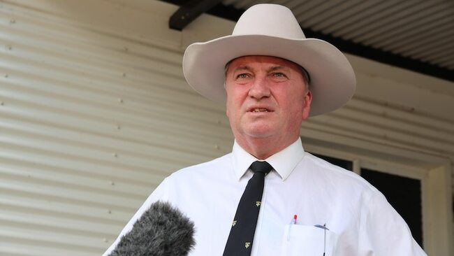 Live: Barnaby Joyce won't deny new rule to keep him at home during election