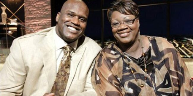 After Losing Her to Cancer, Shaquille O’Neal & Mom Lucille Join Emotional Reunion to Honor Grandma