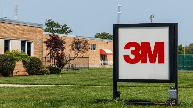 3M loses first trial over military earplugs