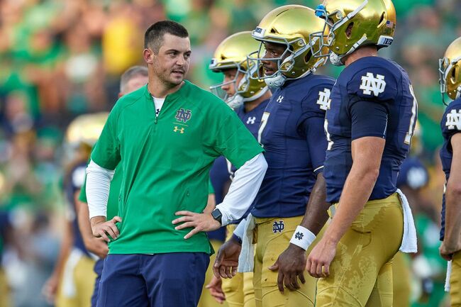 Notre Dame Wants A Closer Look At Freshman Quarterback Tyler Buchner