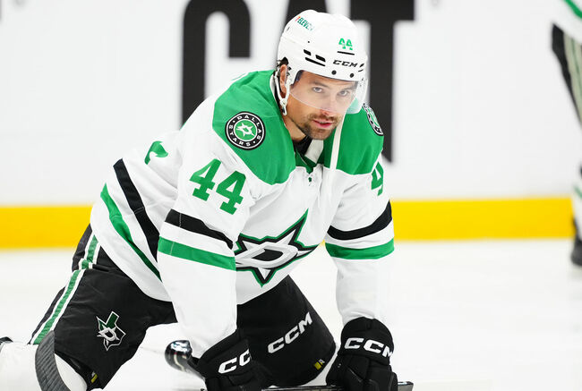 5 questionable NHL free agency deals from 2025 offseason that could age badly ft. Cody Ceci x Los Angeles Kings