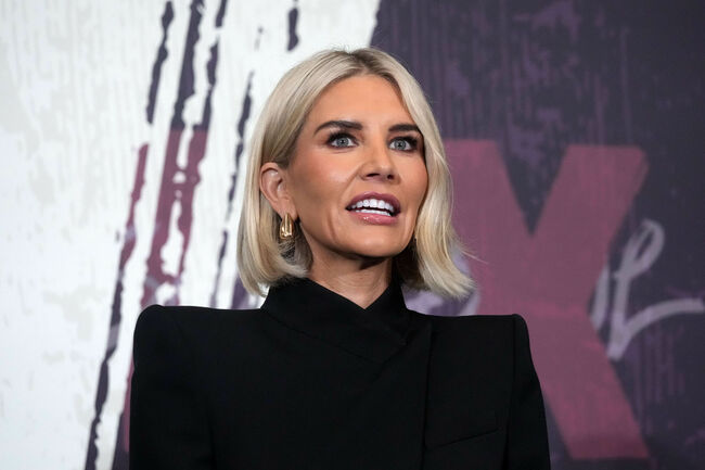 3 months after Charissa Thompson swore on "never leaving" FOX Sports, NFL reporter lands contract extension with Erin Andrews