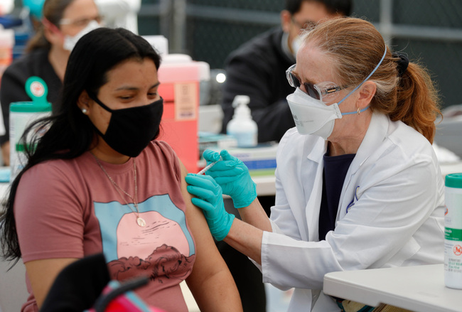 Younger Californians have lowest vaccination rate, sparking concern