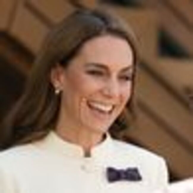 Kate Middleton dazzles Wimbledon fans with surprise appearance at ladies final match