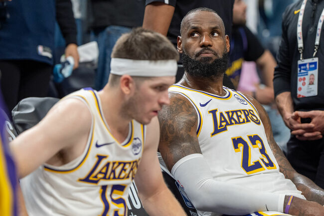 "I ain’t got nothing to talk about": LeBron James ignores broadcaster, elects to stay silent as trade rumors swirl louder than ever