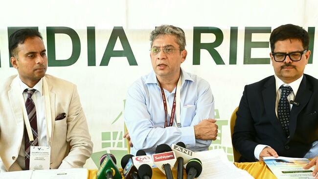 VOC Port becomes the first Indian port to produce green hydrogen and surpass 1 MW solar power