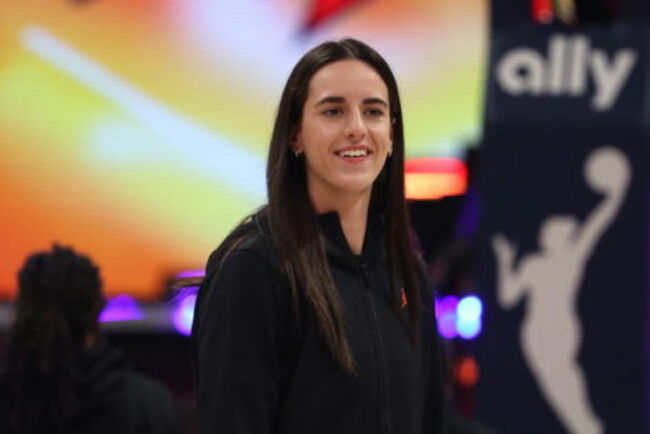Caitlin Clark Justifies Sophie Cunningham’s Thoughts on Her With Hilarious ‘I Read Books’ Comment in Fever Video