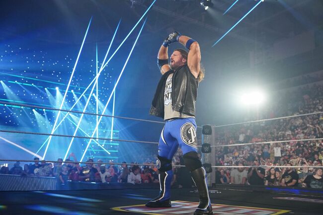 AJ Styles made an illogical rookie mistake at WWE SummerSlam