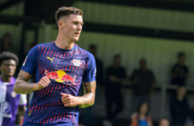 Manchester United make bid for Leipzig’s Benjamin Sesko after Newcastle’s improved offer