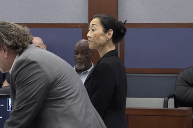 Las Vegas ‘supermom’ associated with popular parenting Facebook group indicted on child sex abuse charges