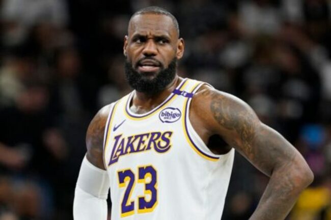 LeBron James Refuses to Stop New ‘Addiction’ as Calls Mount for Ending Past Habit