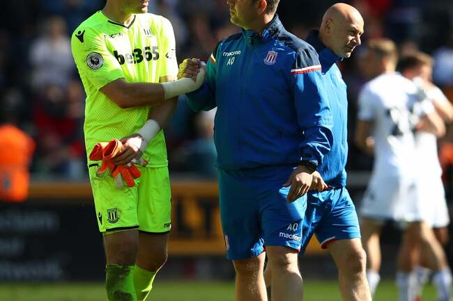 Sheffield Wednesday considering former Stoke City and Brentford man Andy Quy as vital new addition