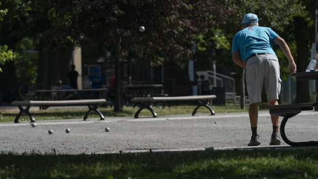 Number of deaths during Montreal heat wave up to 3, public health officials say